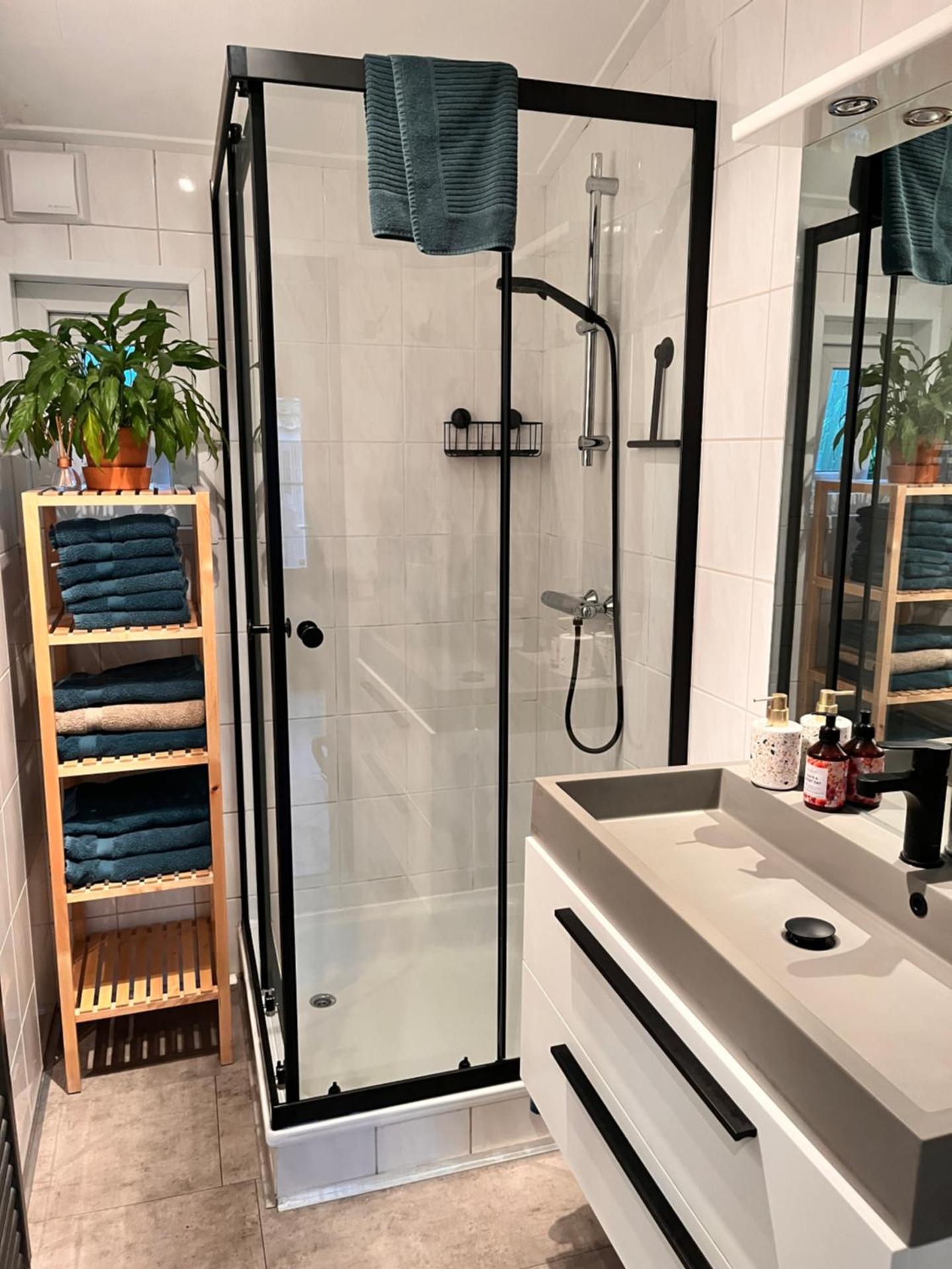 Het Verwende Nest met privé hottub & Barrel sauna