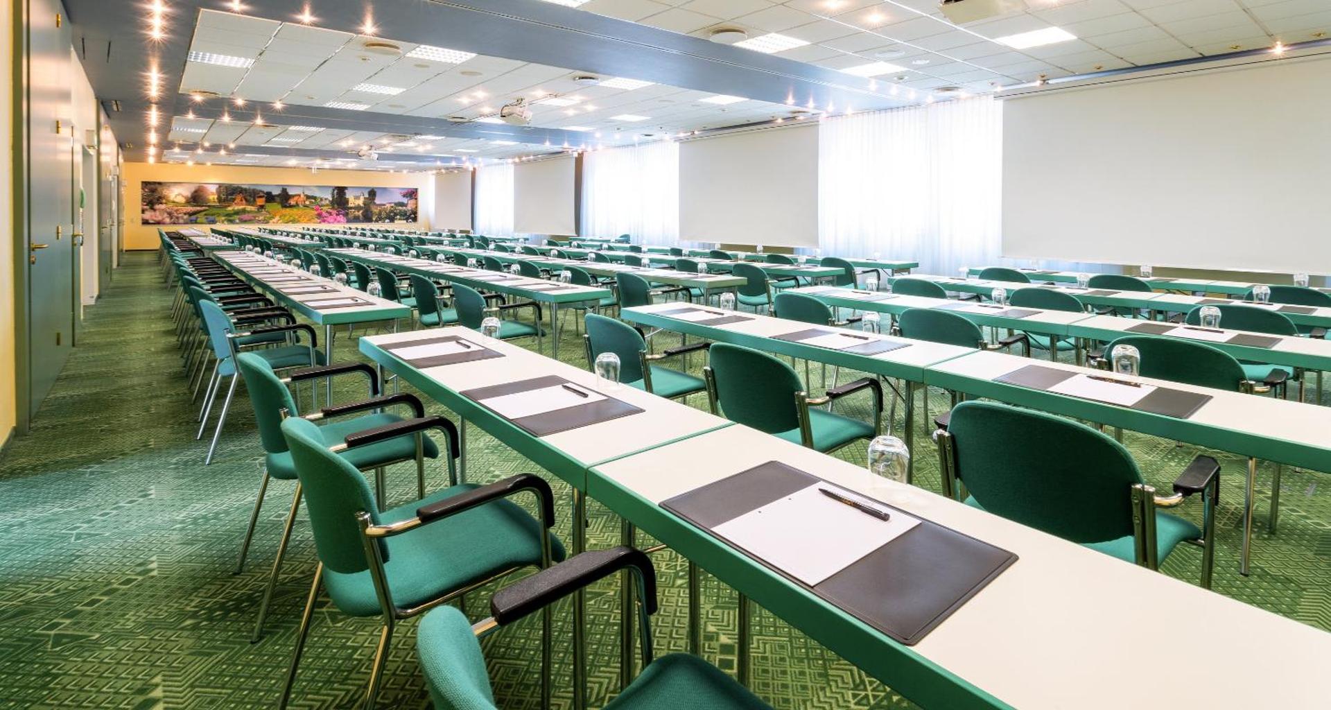 Meeting/conference room