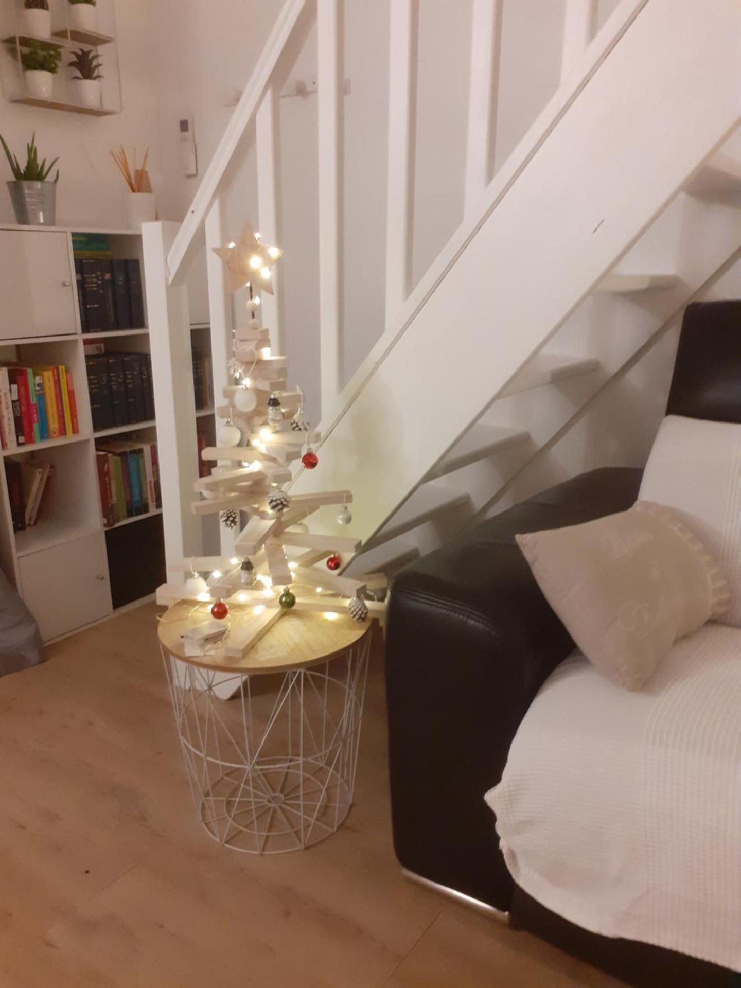 petite maison cosy avec exterieur