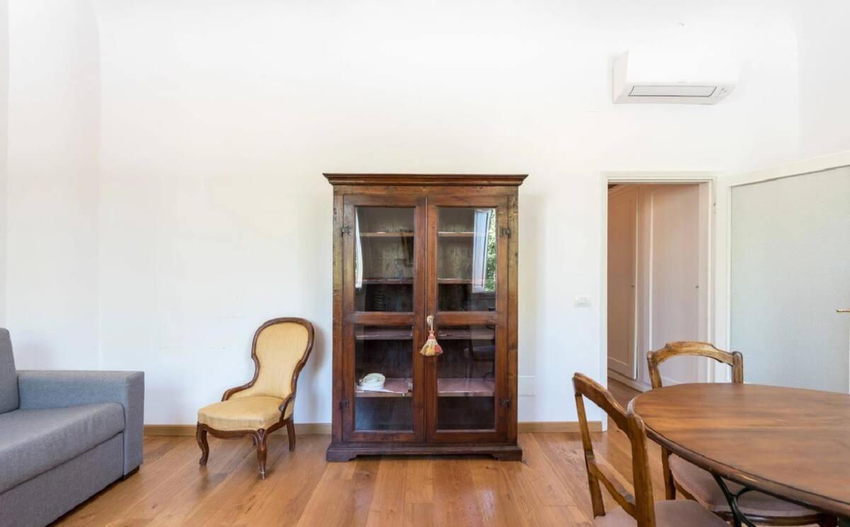 Airy One Bedroom With Terrace Near Palazzo Pitti