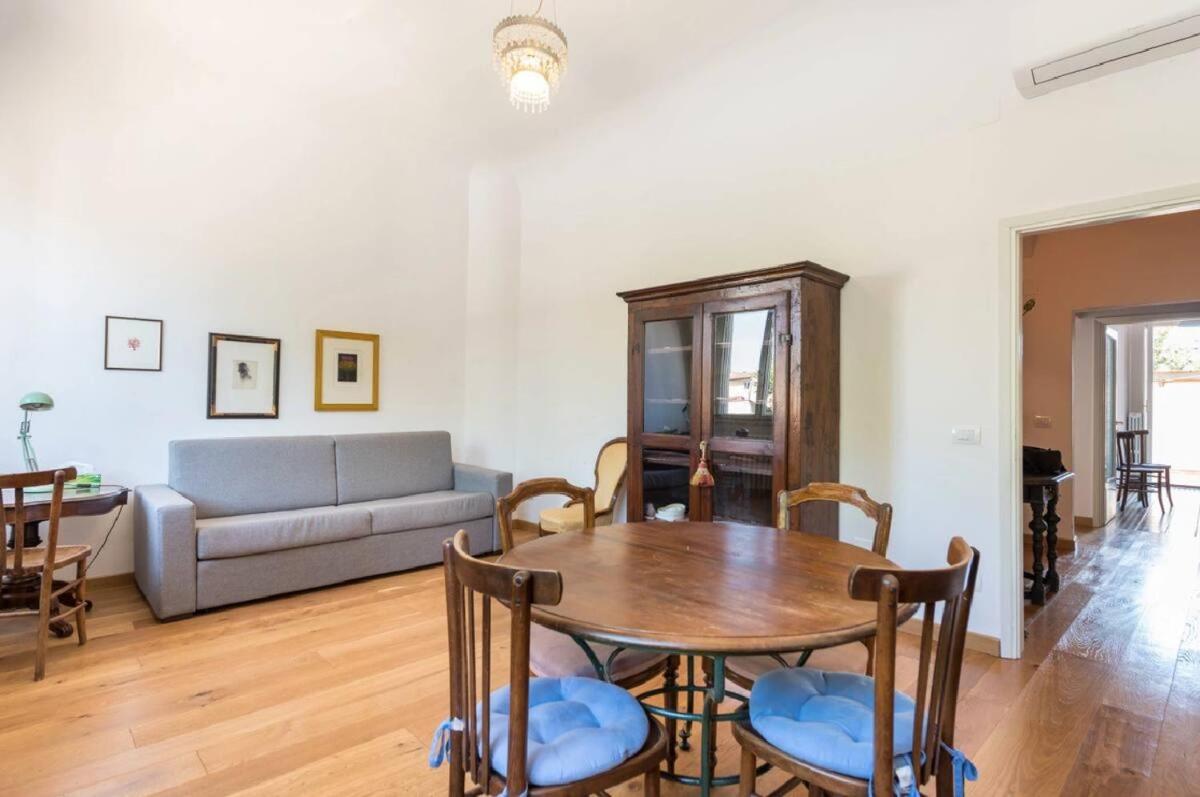 Airy One Bedroom With Terrace Near Palazzo Pitti