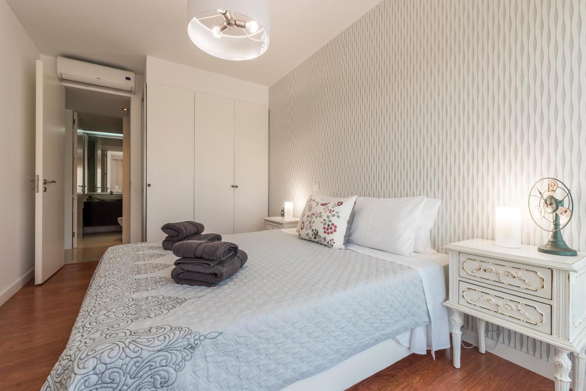 Edificio Foz Palace Praia da Rocha 2 Bedroom beach apartment