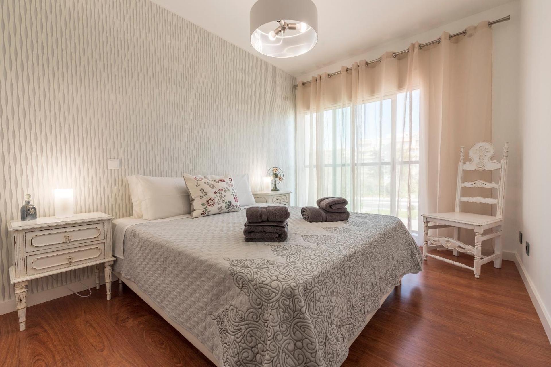 Edificio Foz Palace Praia da Rocha 2 Bedroom beach apartment