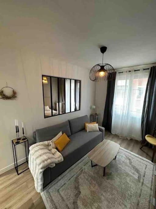 Le Saint-Mandé Élégant et Pratique, Métro 1 à Deux Pas