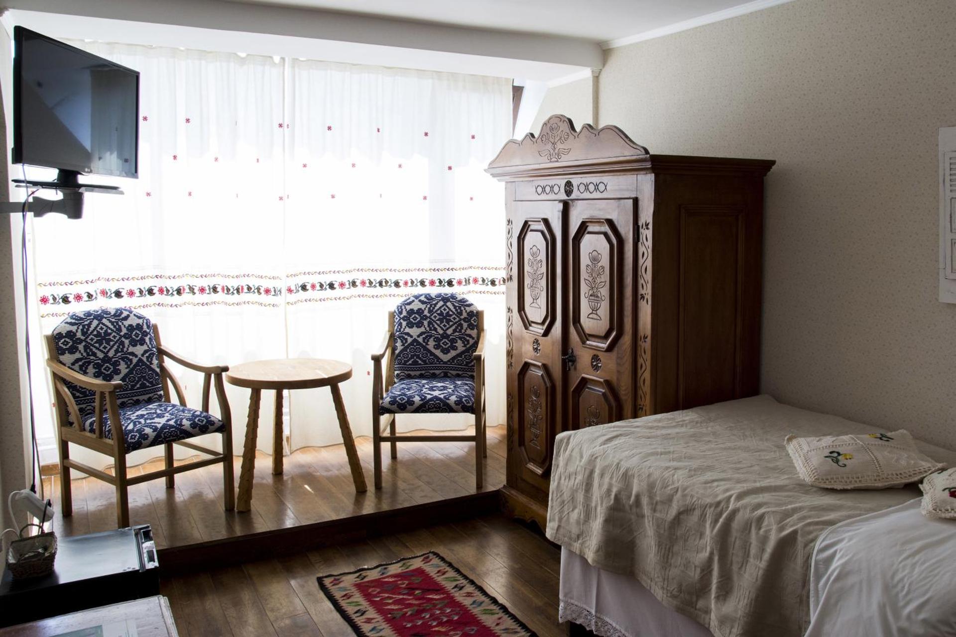 Single Room with Bathroom