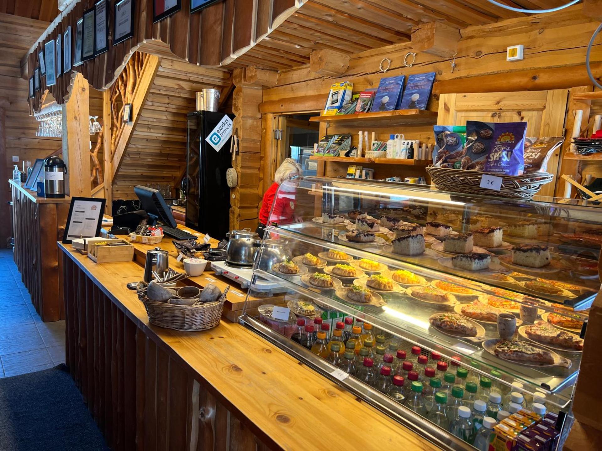 Restaurant/places to eat