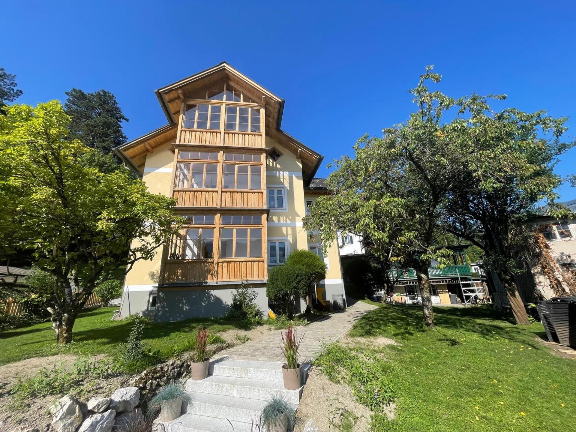 am Kalvarienberg Villenapartment & Hostel Bad Ischl