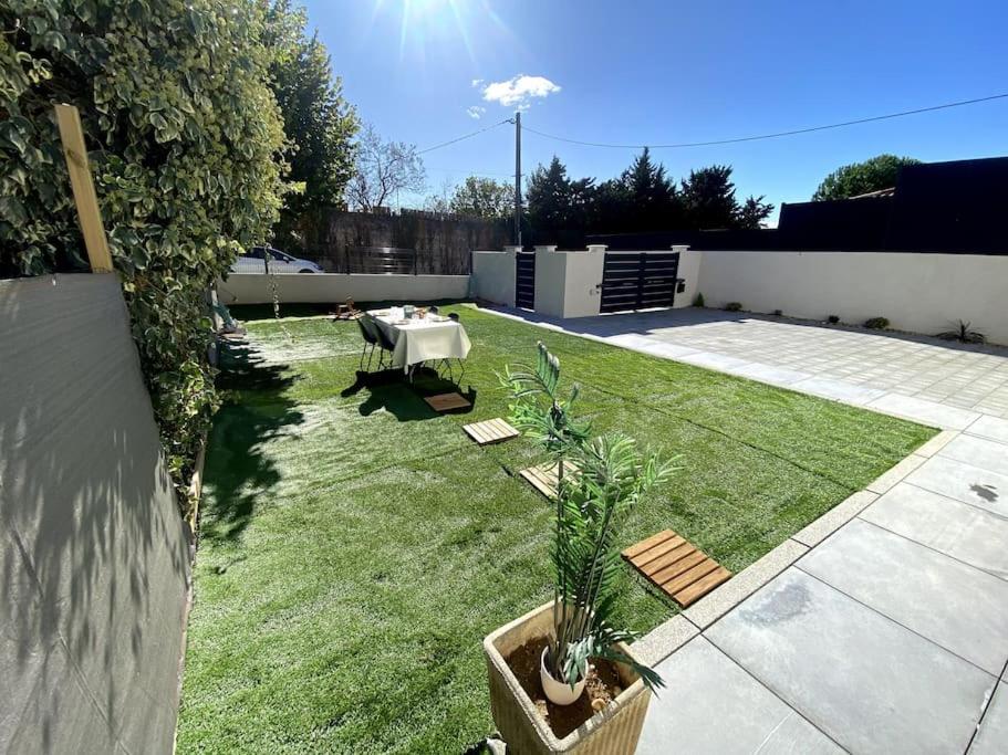 Appartement T4 Cosi: TV Netflix Parking