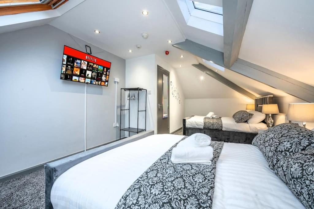 *F4GH for your most relaxed & Cosy stay + Free Parking + Free Fast WiFi *