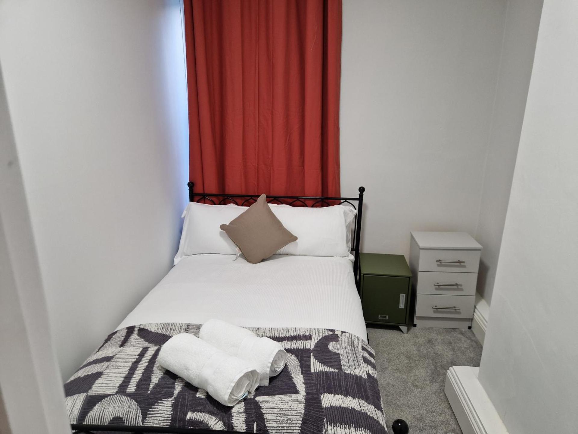 Birtley's Amethyst, 3 bedroom Apt ,sleeps 6 Guest