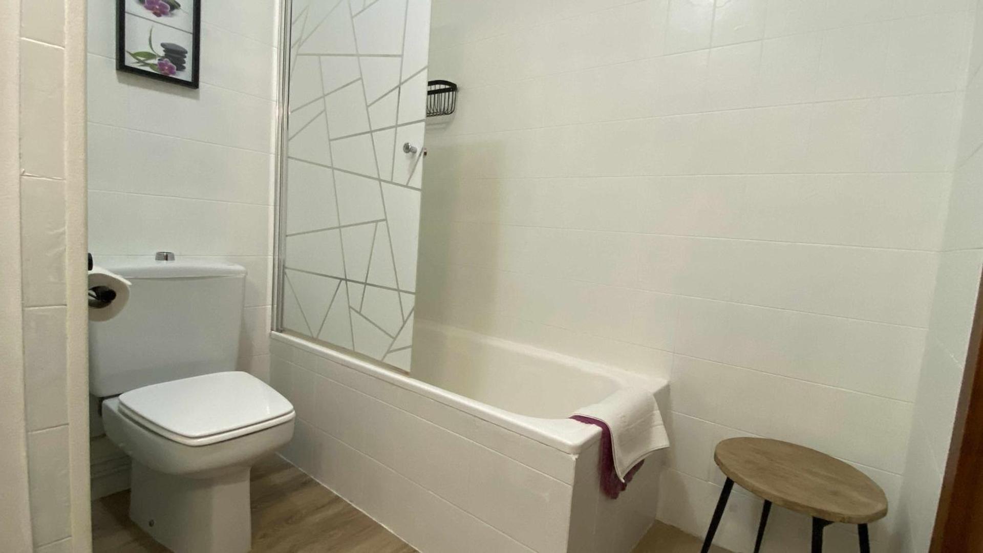 Casa Lola Beceite, terraza, barbacoa y chimenea