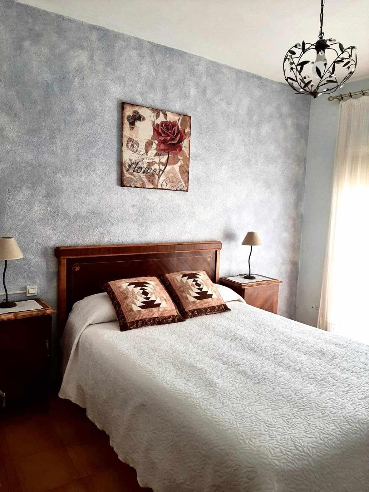 Casa Lola Beceite, terraza, barbacoa y chimenea