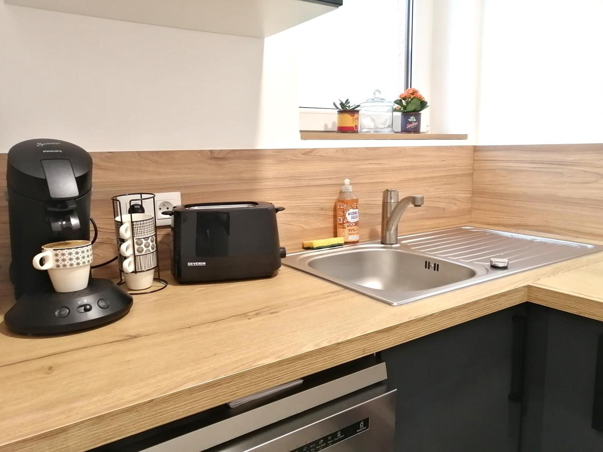 Coffee/tea facilities