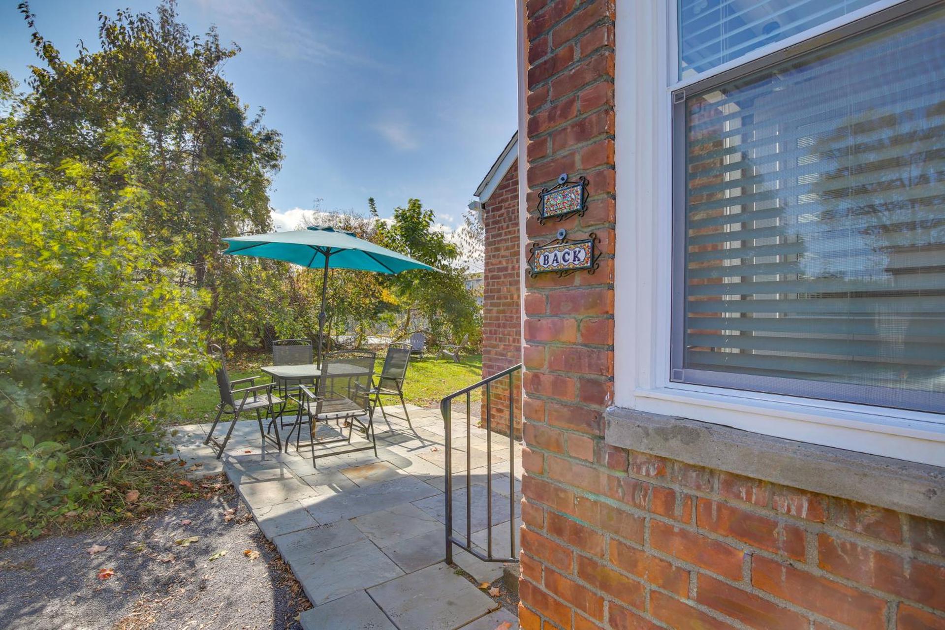 The Peaceful Post Cozy Winter Escape in Kingston