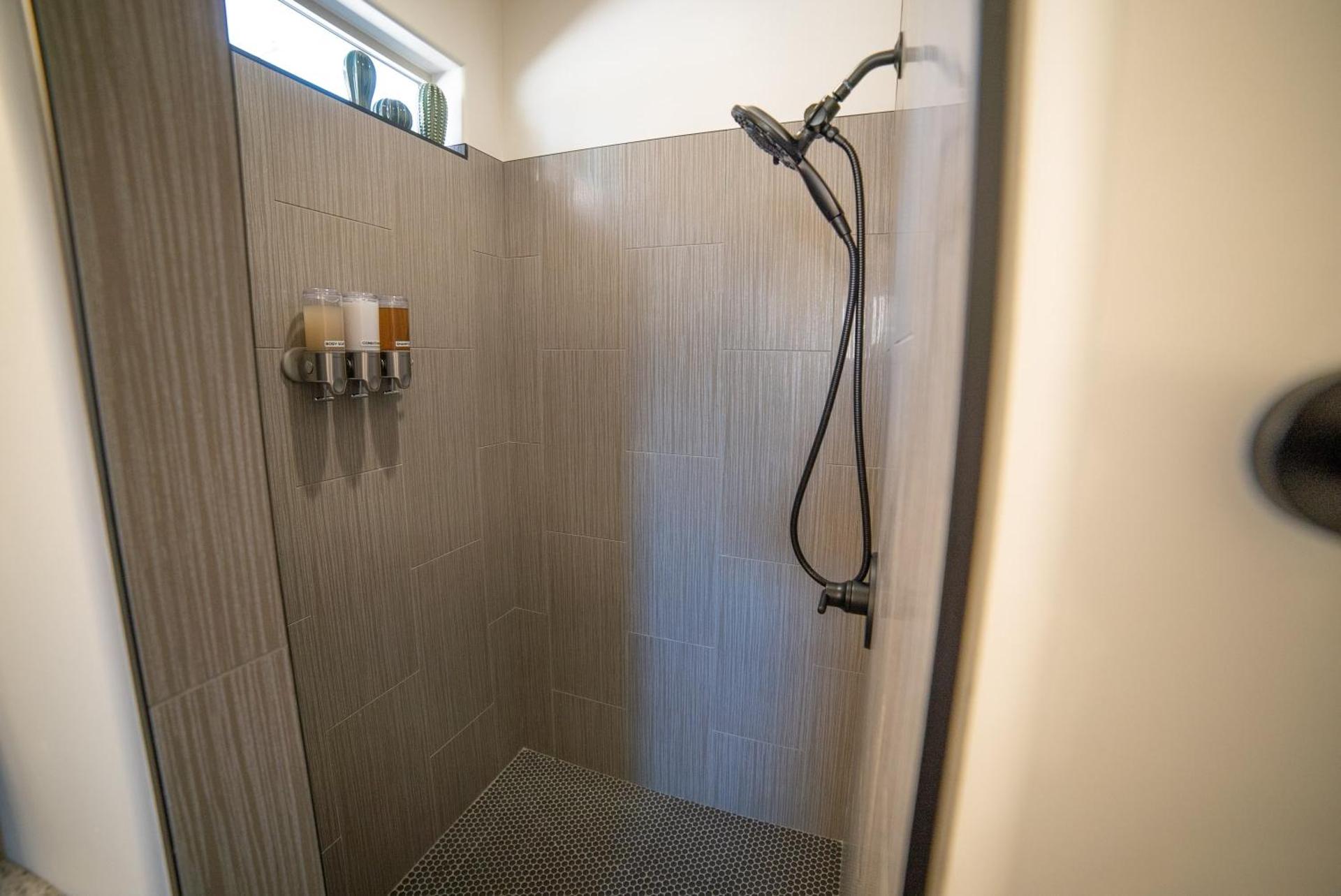 Searchers Hideaway at Kabab - New West Properties