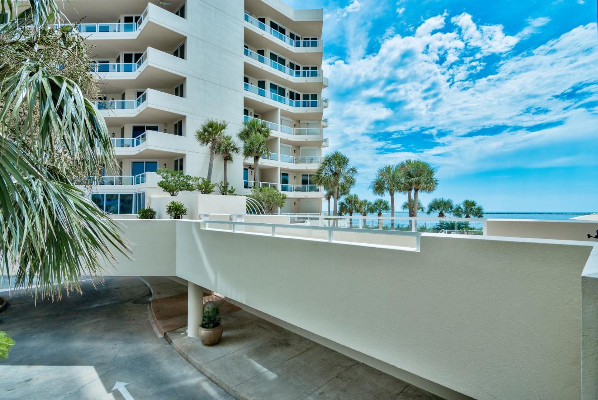 East Pass Towers 111 - Fabulous Studio on Holiday Isle