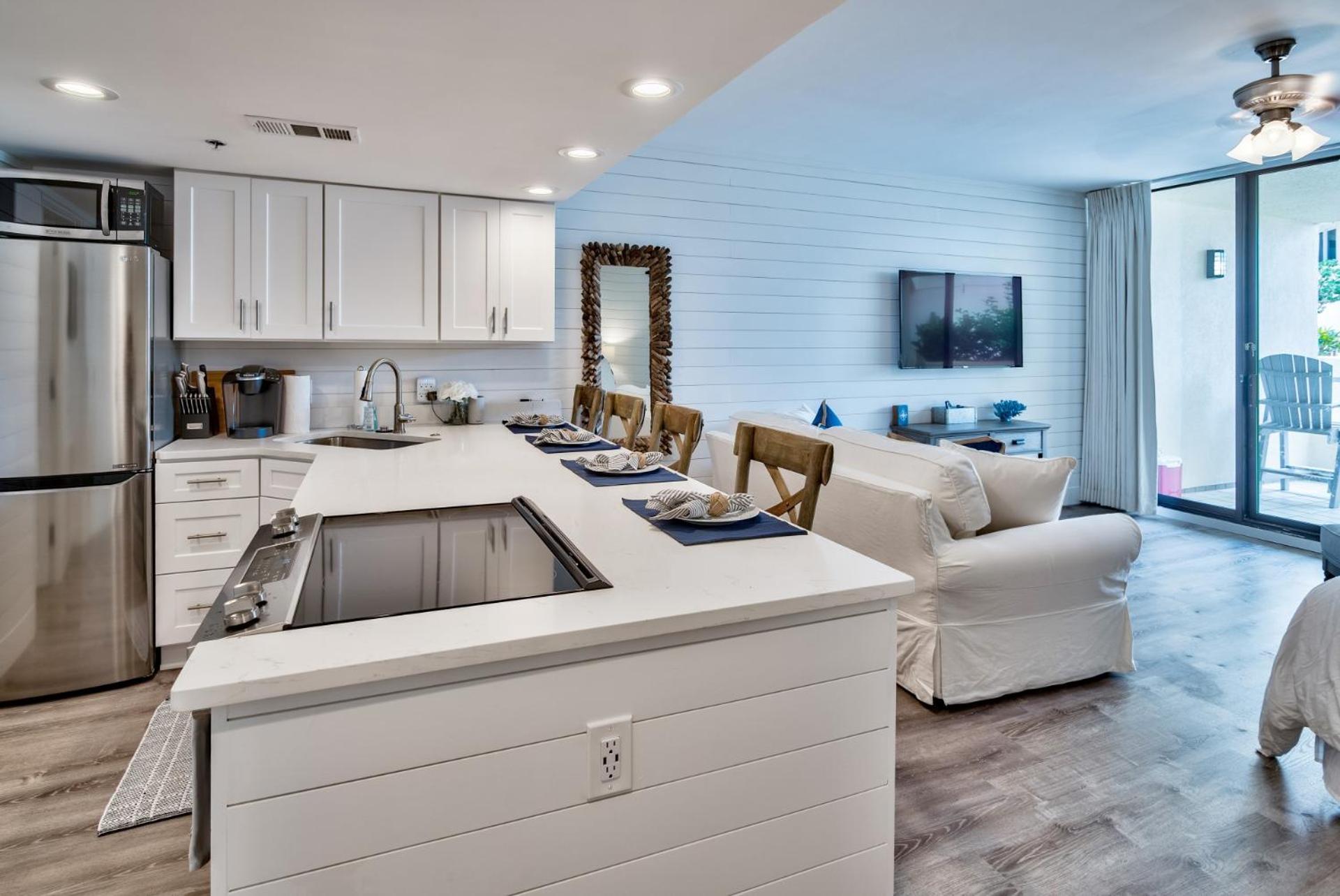 East Pass Towers 111 - Fabulous Studio on Holiday Isle