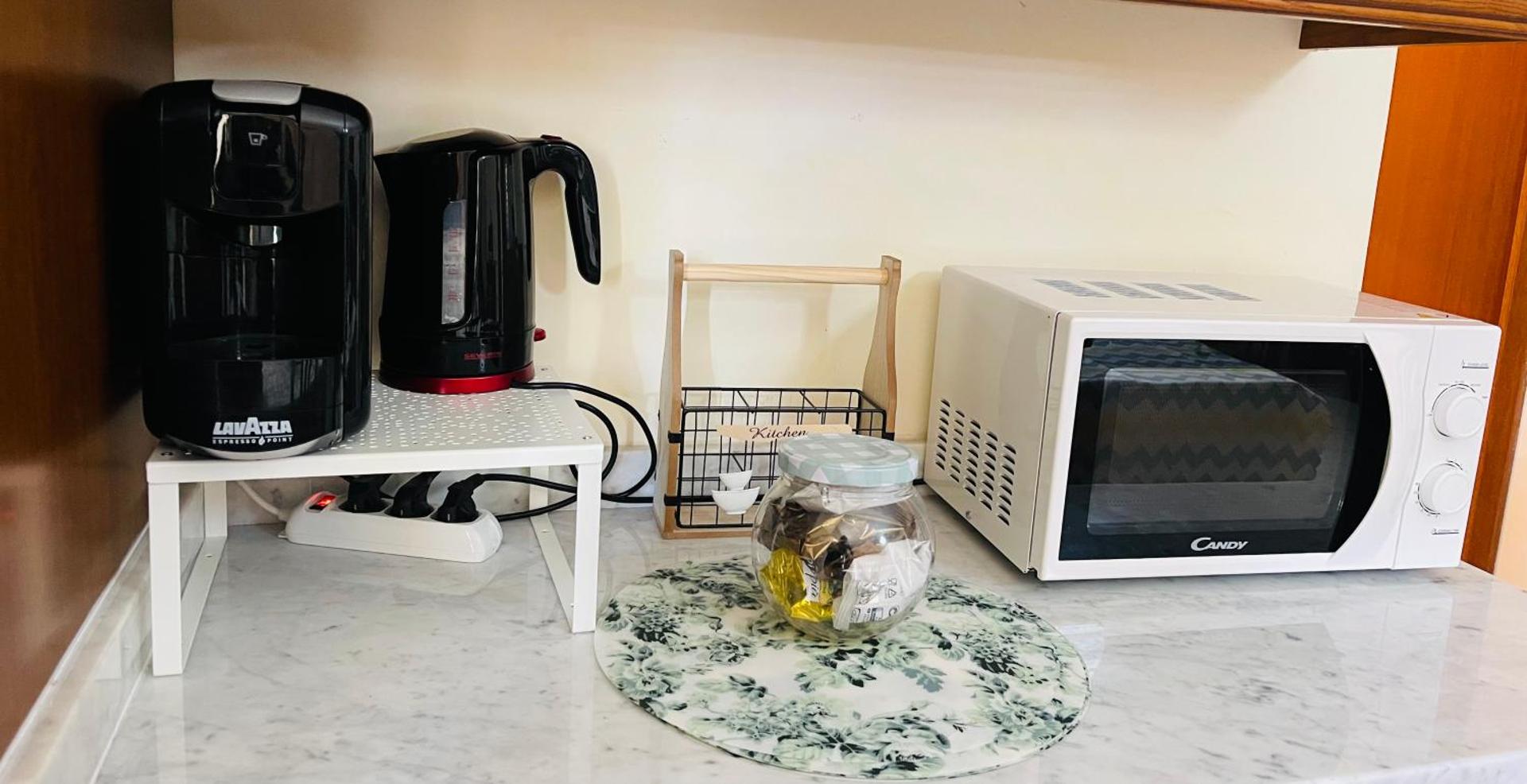 Coffee/tea facilities