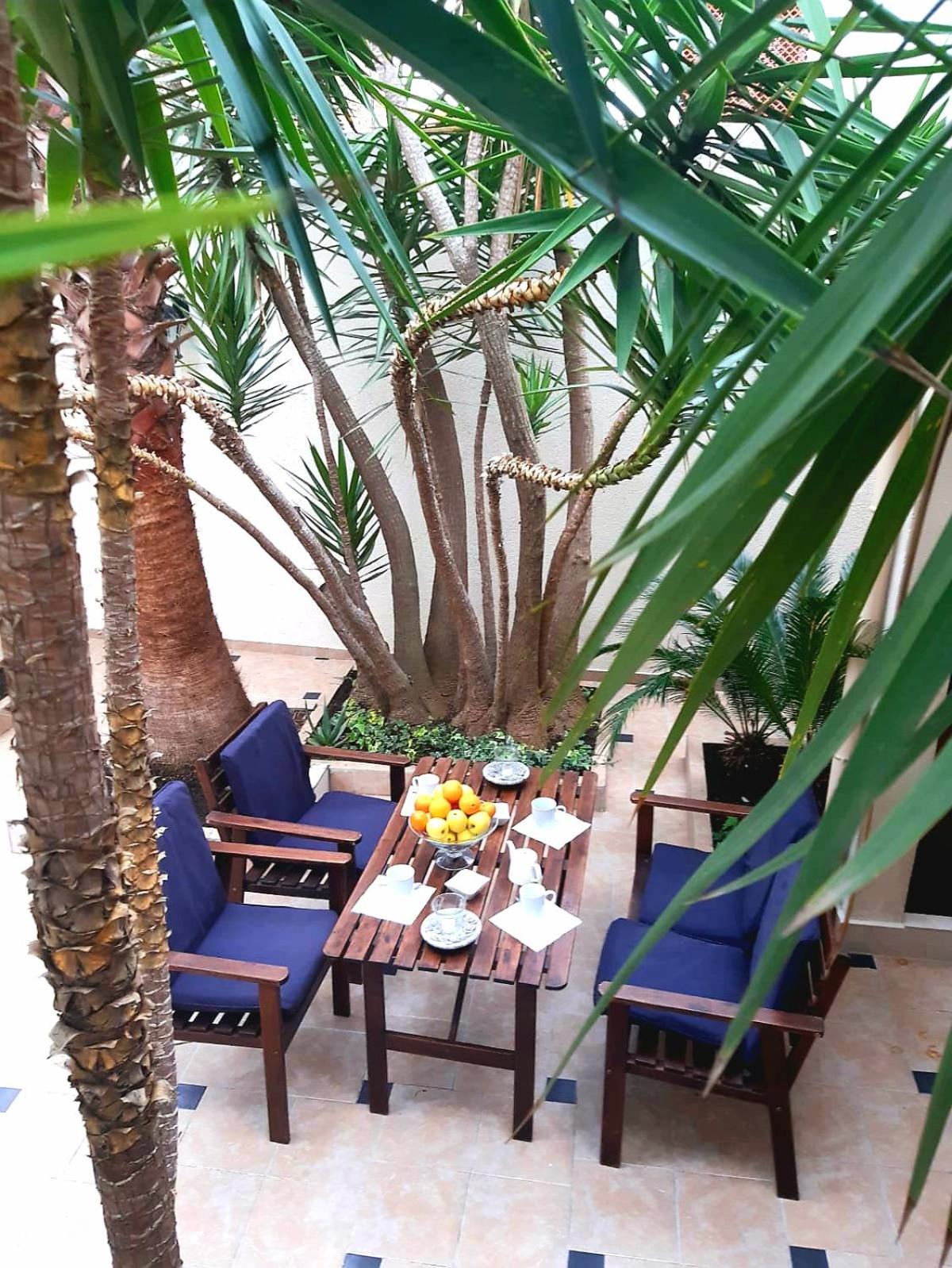 L'Olivier - Centre village - Au calme