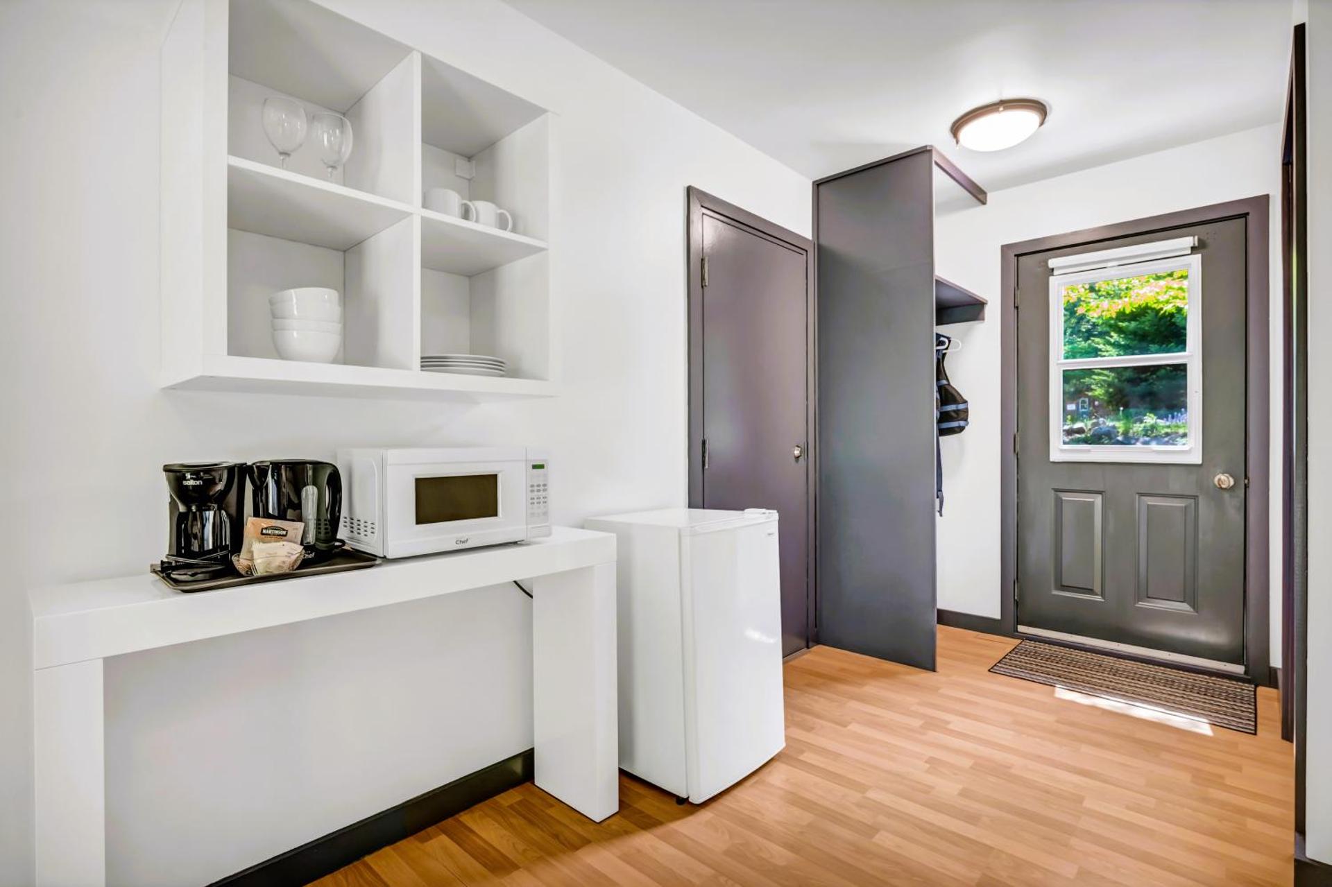 Coffee/tea facilities