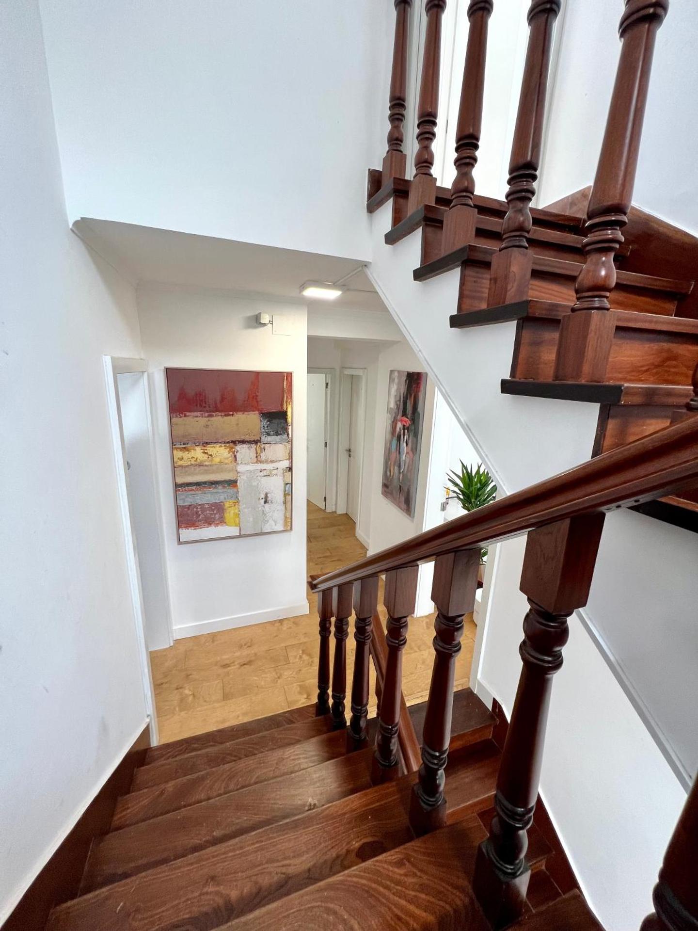 Oeiras Beach Private Room 9 - Double Bedroom with Private Bathroom & Terrace