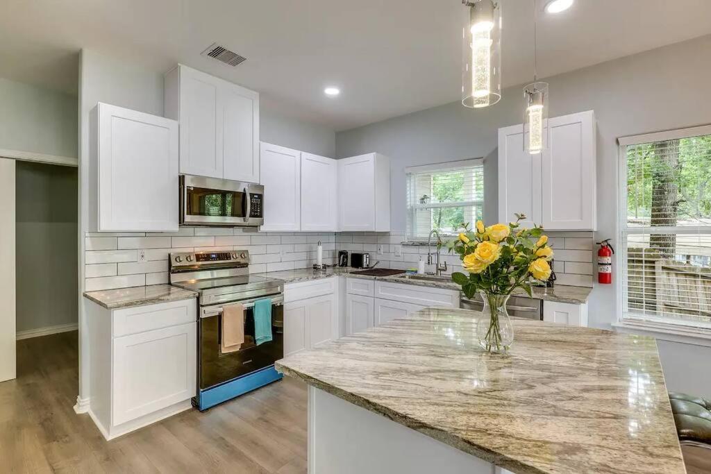 Vacation Home Lake Livingston!