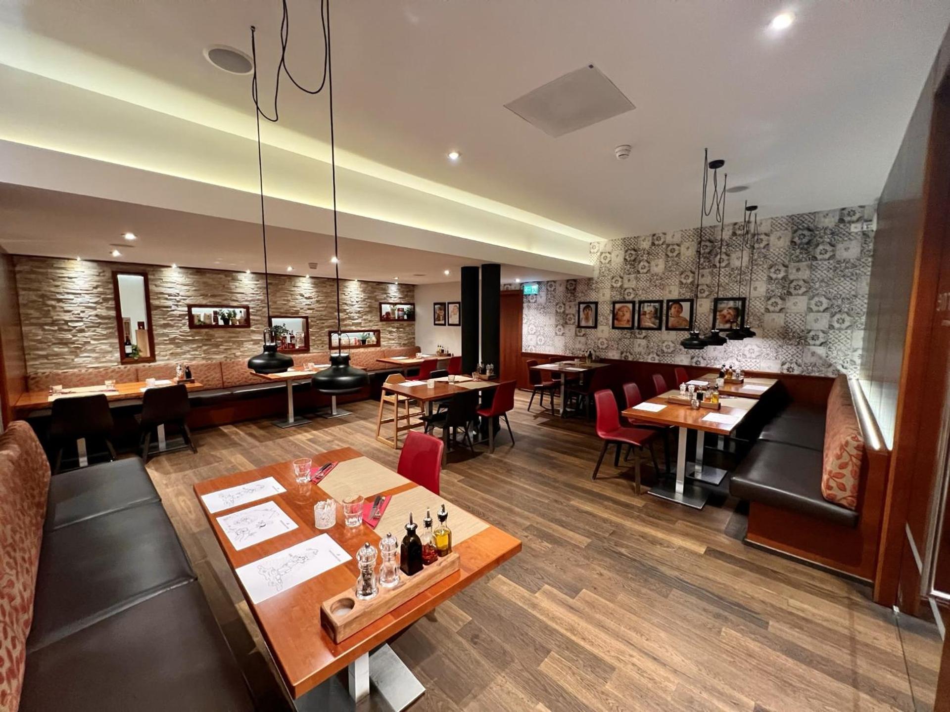 Restaurant/places to eat