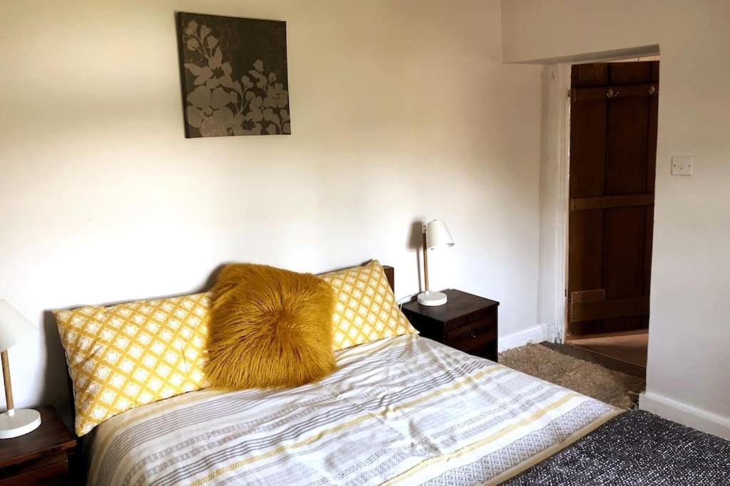 Cosy 3 Bed Cottage near 3 Peaks - Log Burner & Aga