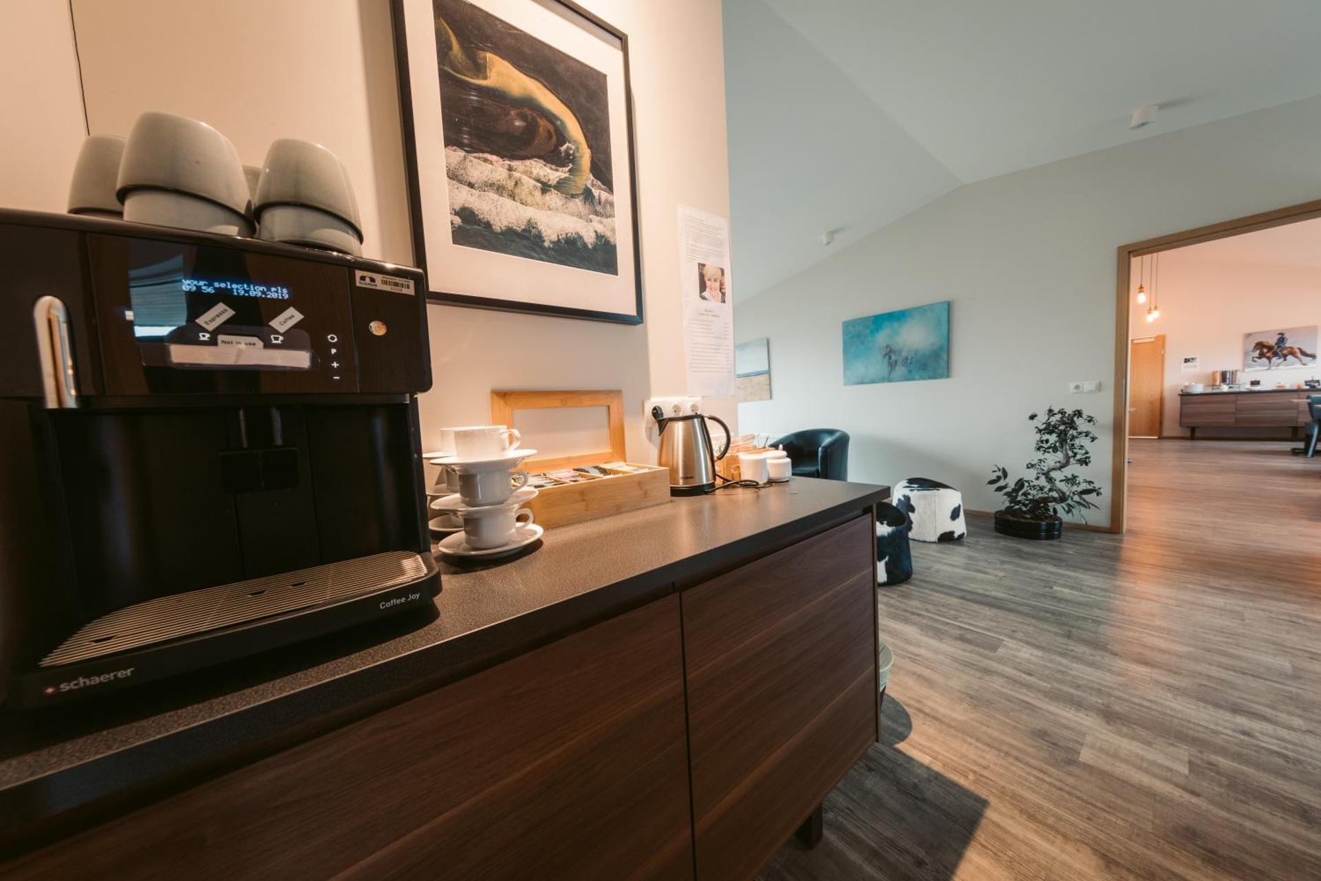 Coffee/tea facilities