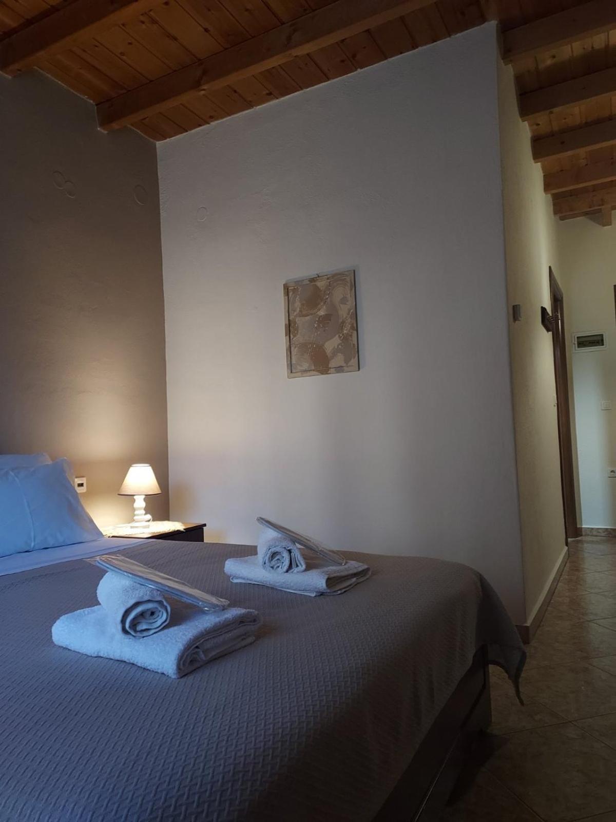 King Room with Spa Bath