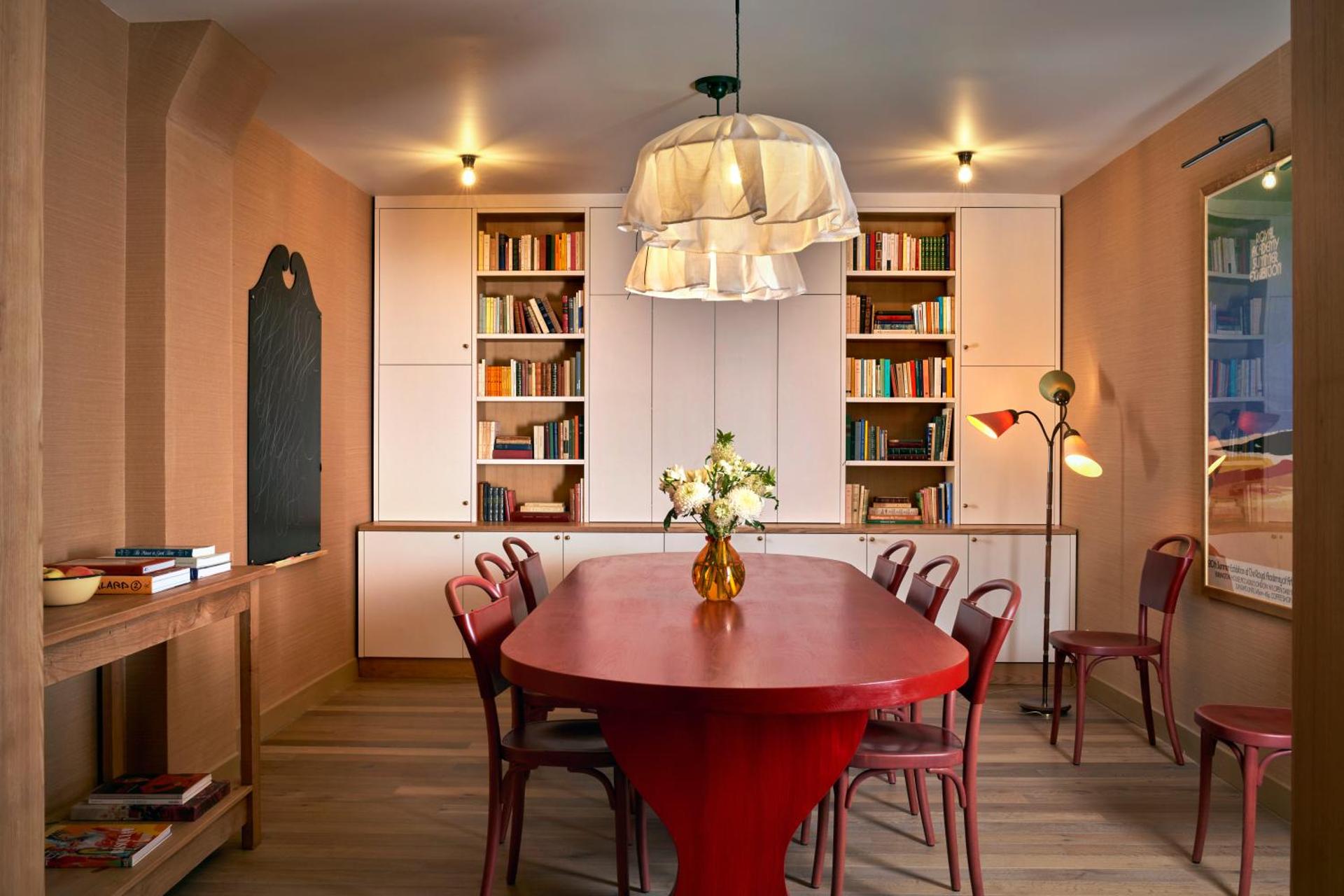 Meeting/conference room