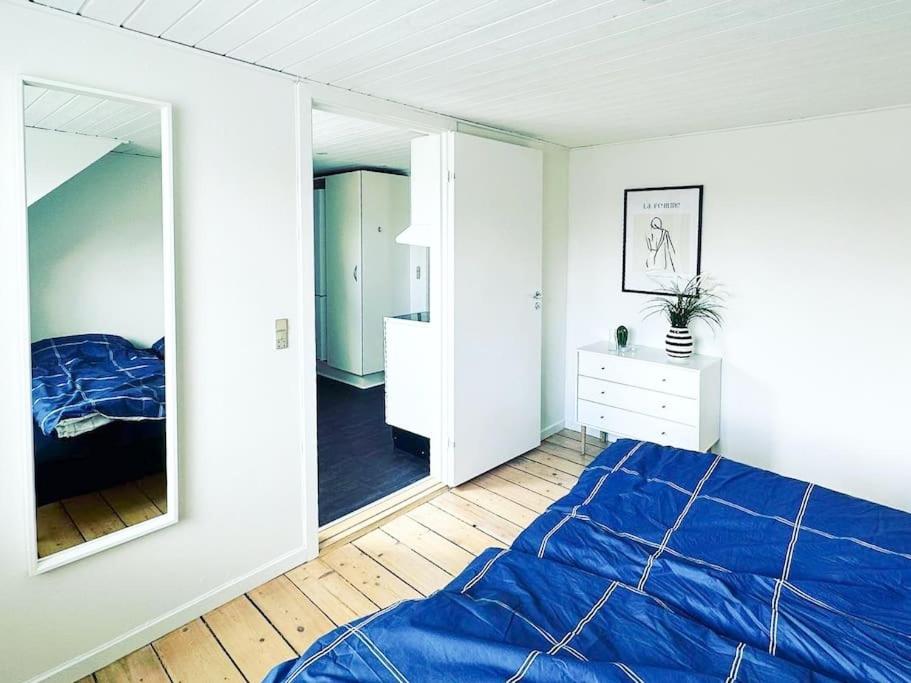 Modern apartment for 6 in city center