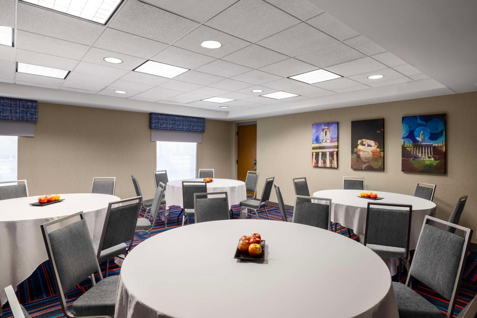 Meeting/conference room