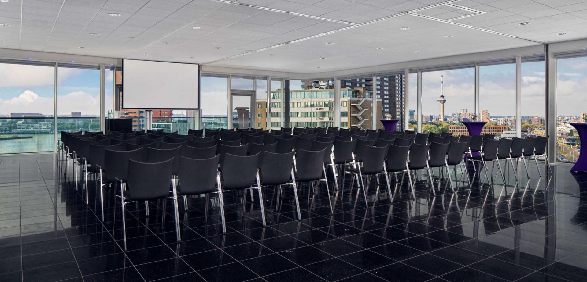 Meeting/conference room