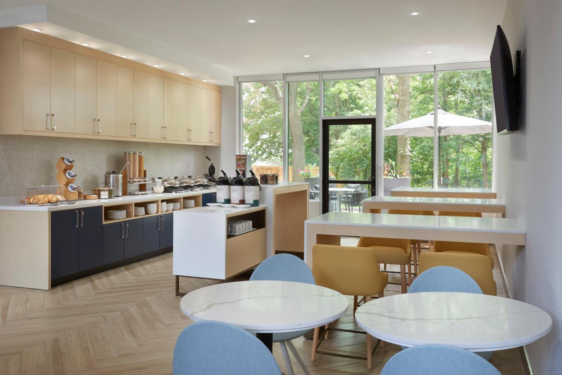 Coffee/tea facilities