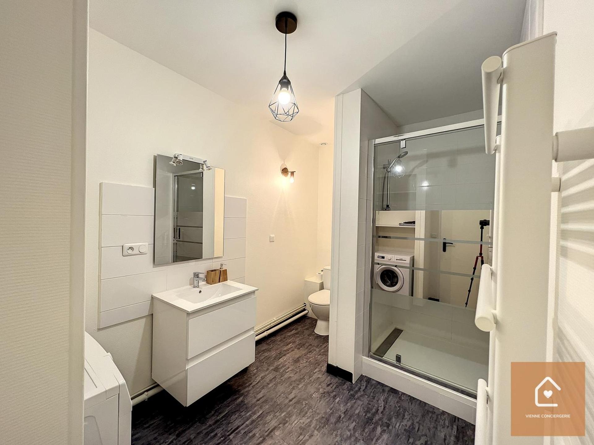 Bienvenue chez Noémie - Arrivée Autonome