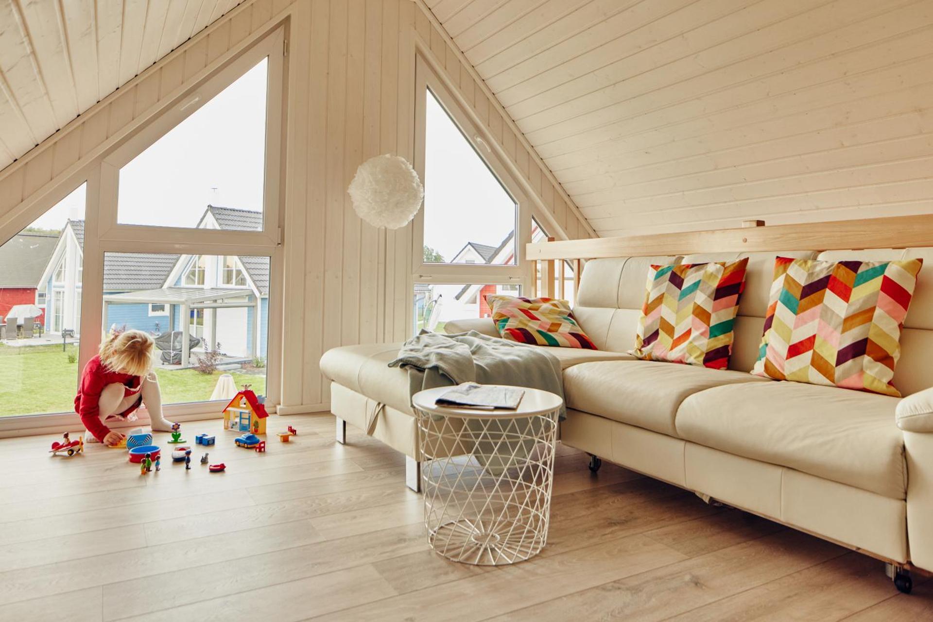 Communal lounge/ TV room