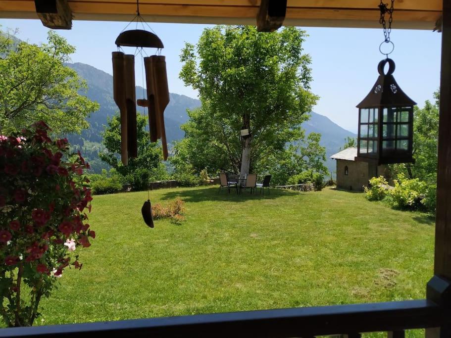 Παραδοσιακή πέτρινη κατοικία στην Βλάχα Ελάτης