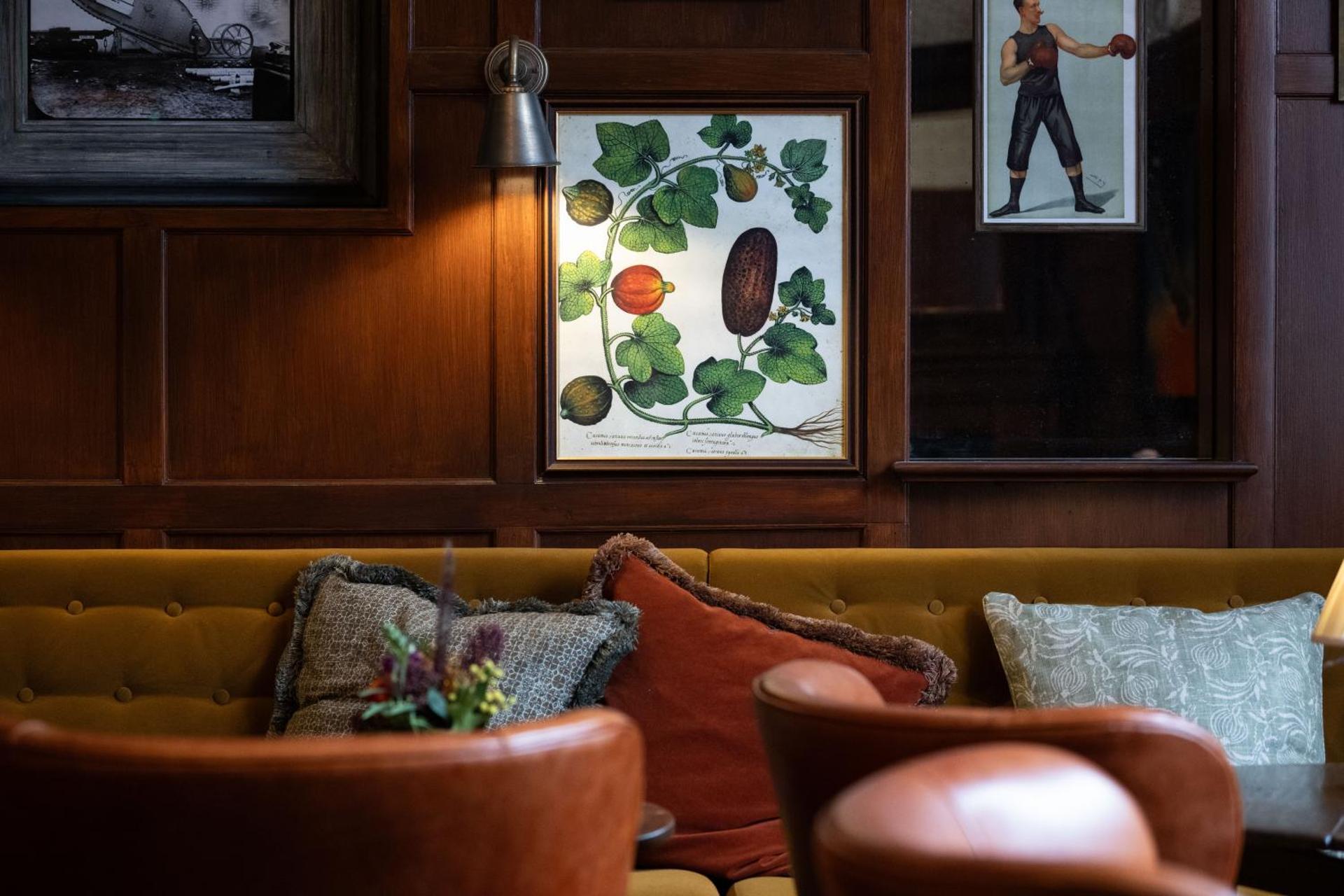 Restaurant/places to eat