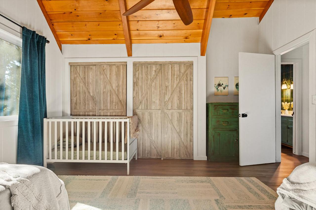 Romantic & Family Friendly Chalet In The Woods