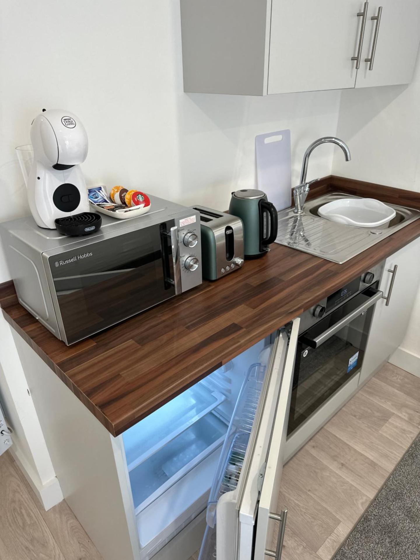 Selborne Studios Off road gated parking