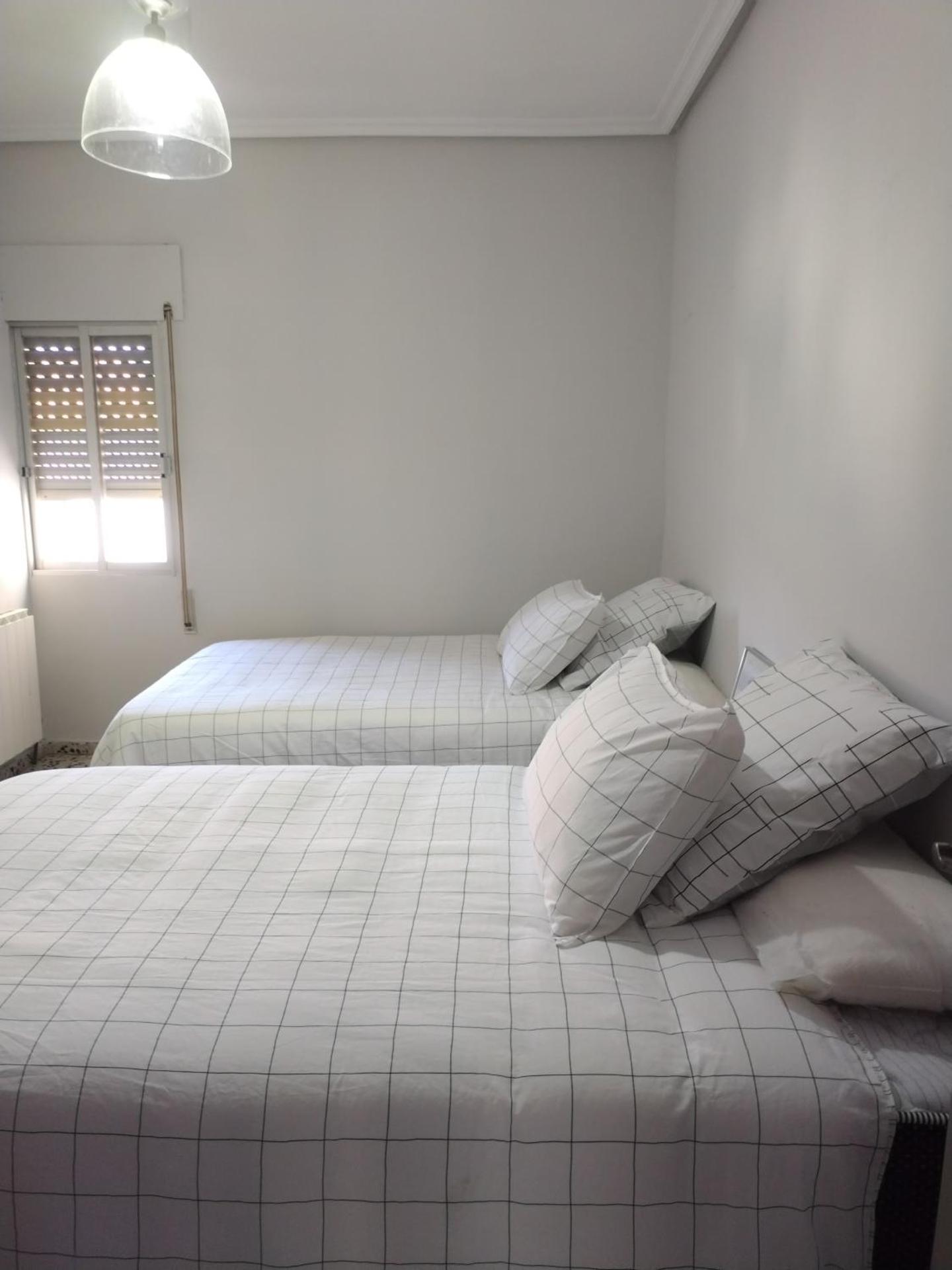 CASA ANTONIO Y GABI Ruta de los dinosaurios