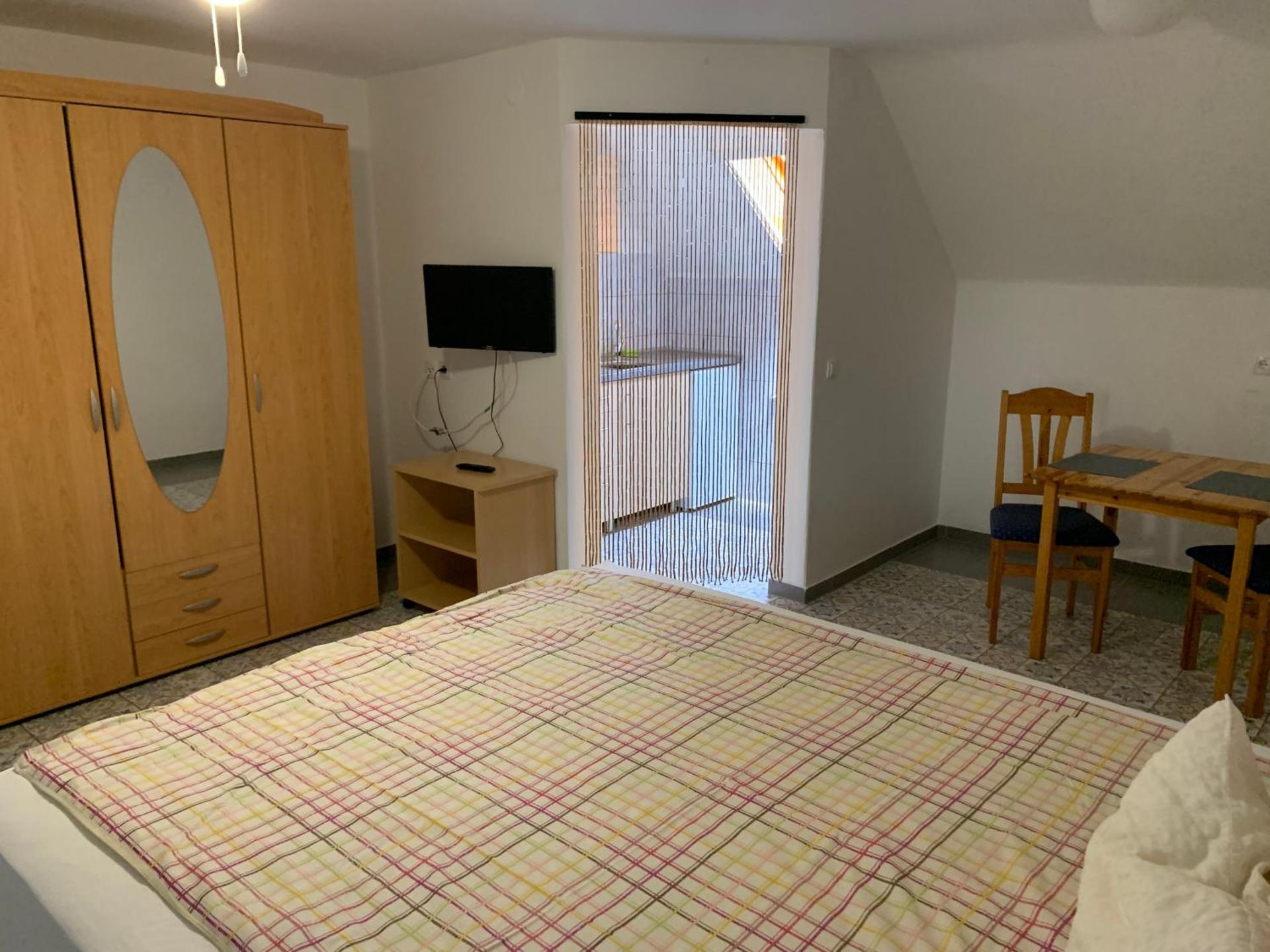 Ibolya Apartman Bő