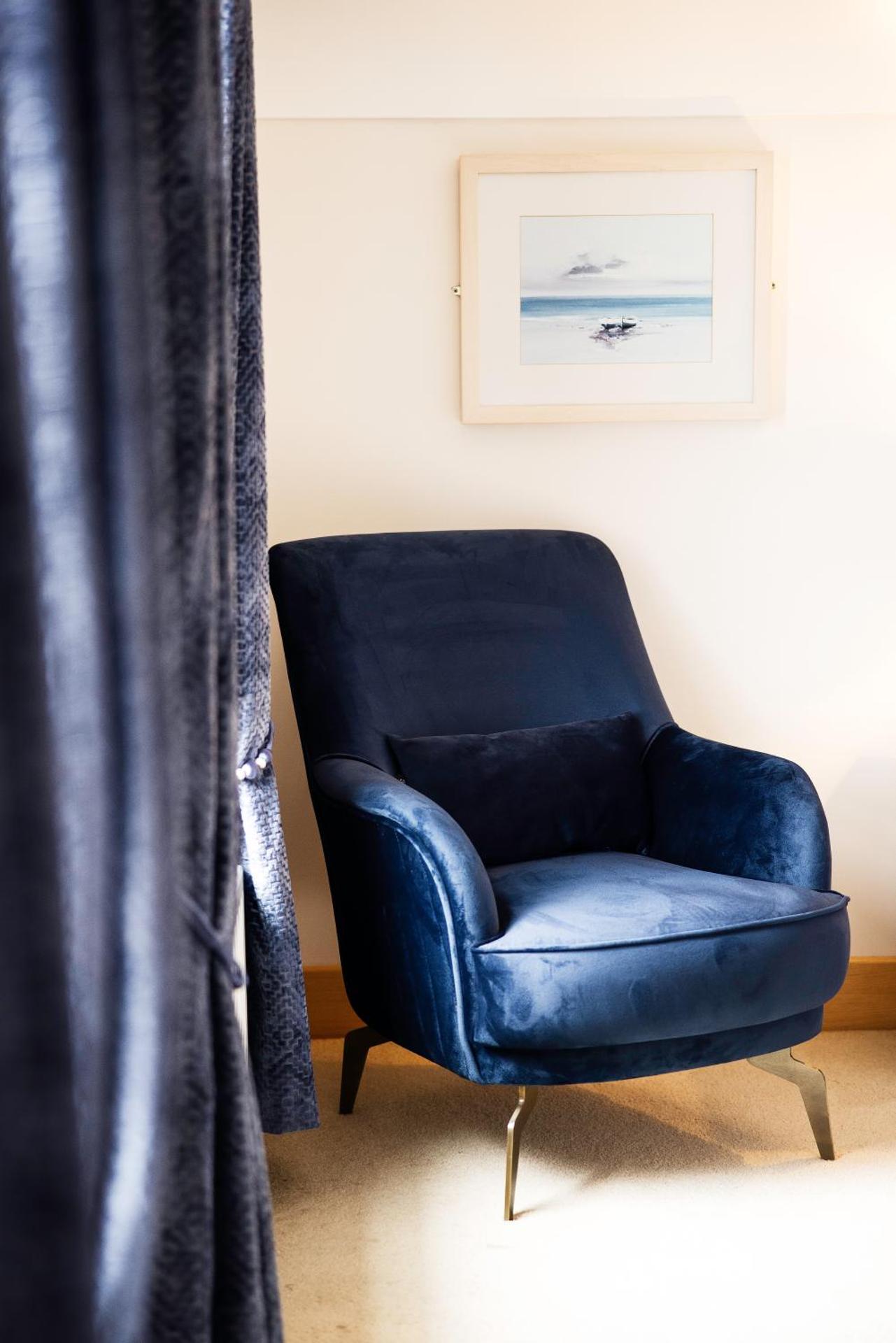 The Waters Edge Hotel