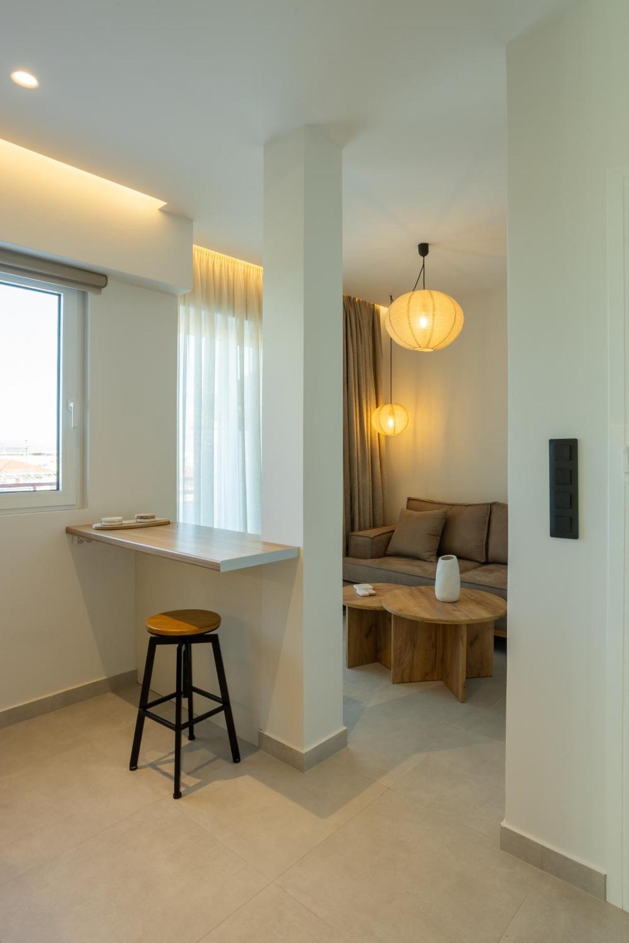 Deos- Luxury Apartment in Agrinio