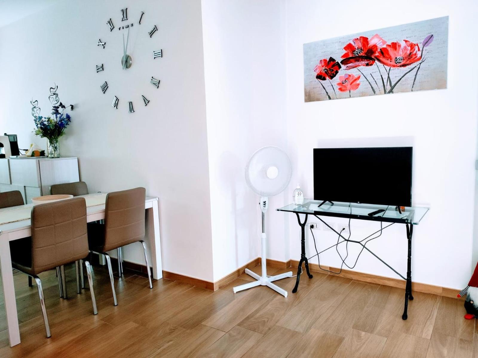 Villino Maria Pia, appartamento in villino in centro storico L'Aquila