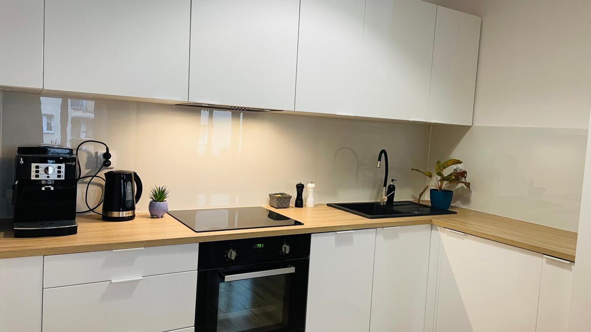 JM Millennium Kawęczyńska 37