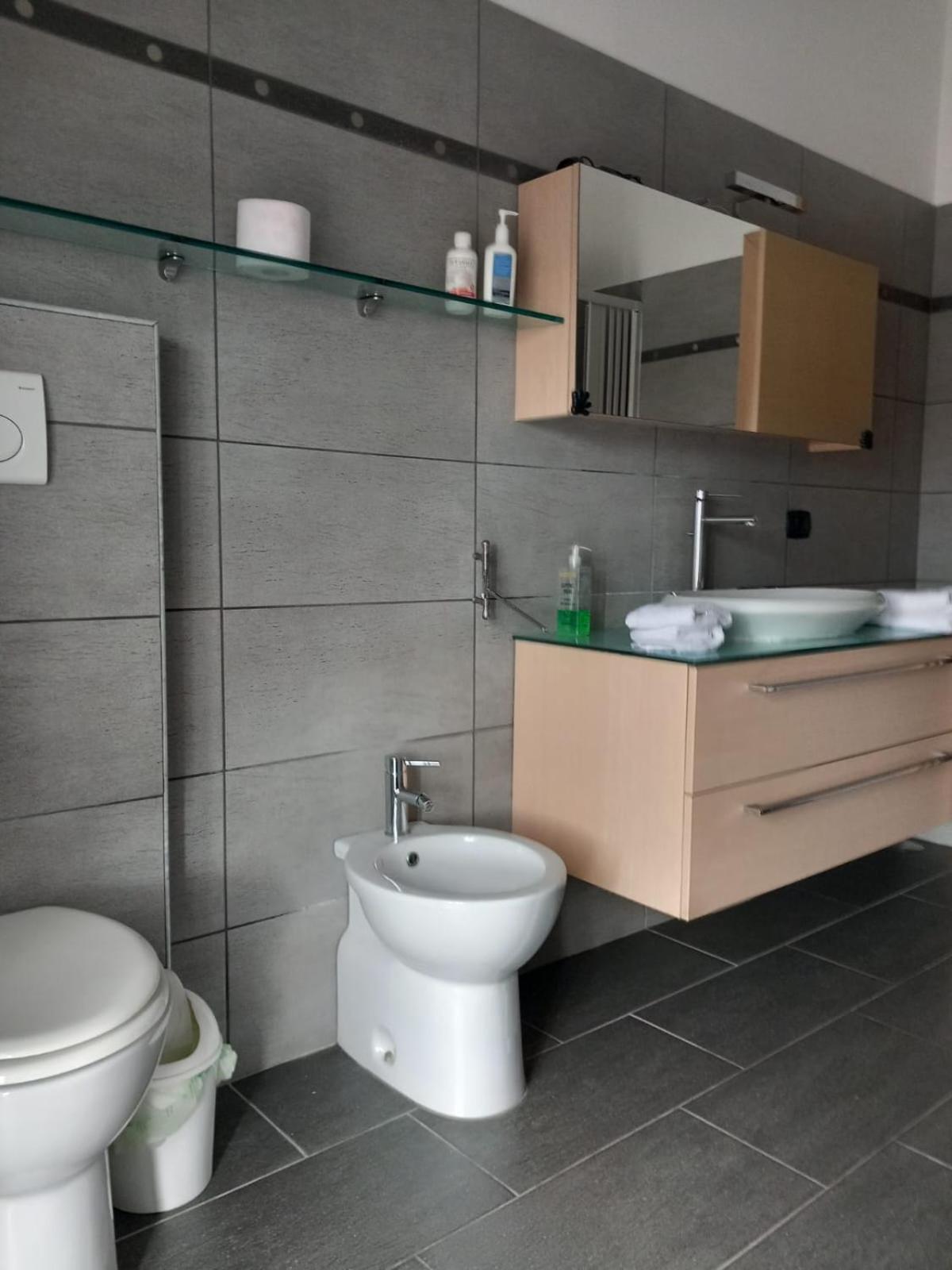 Il Brindisi di C & C Castelli Romani