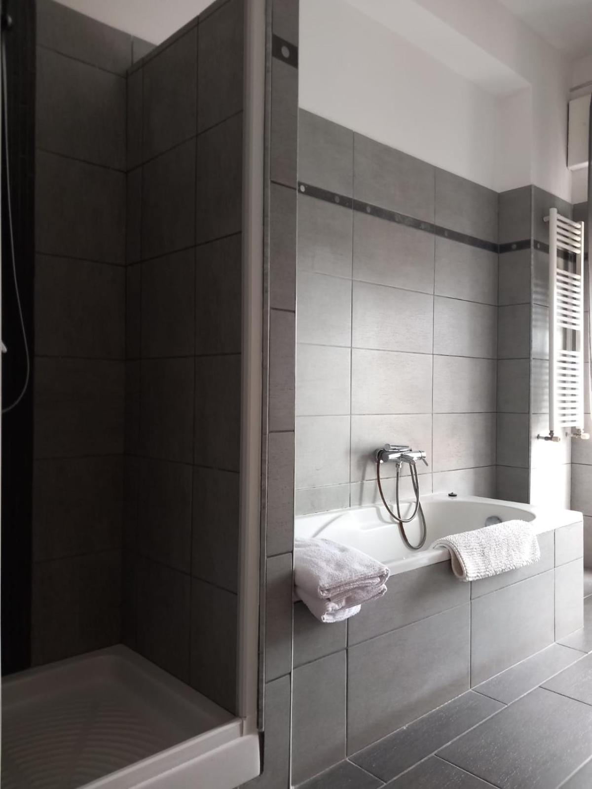 Il Brindisi di C & C Castelli Romani