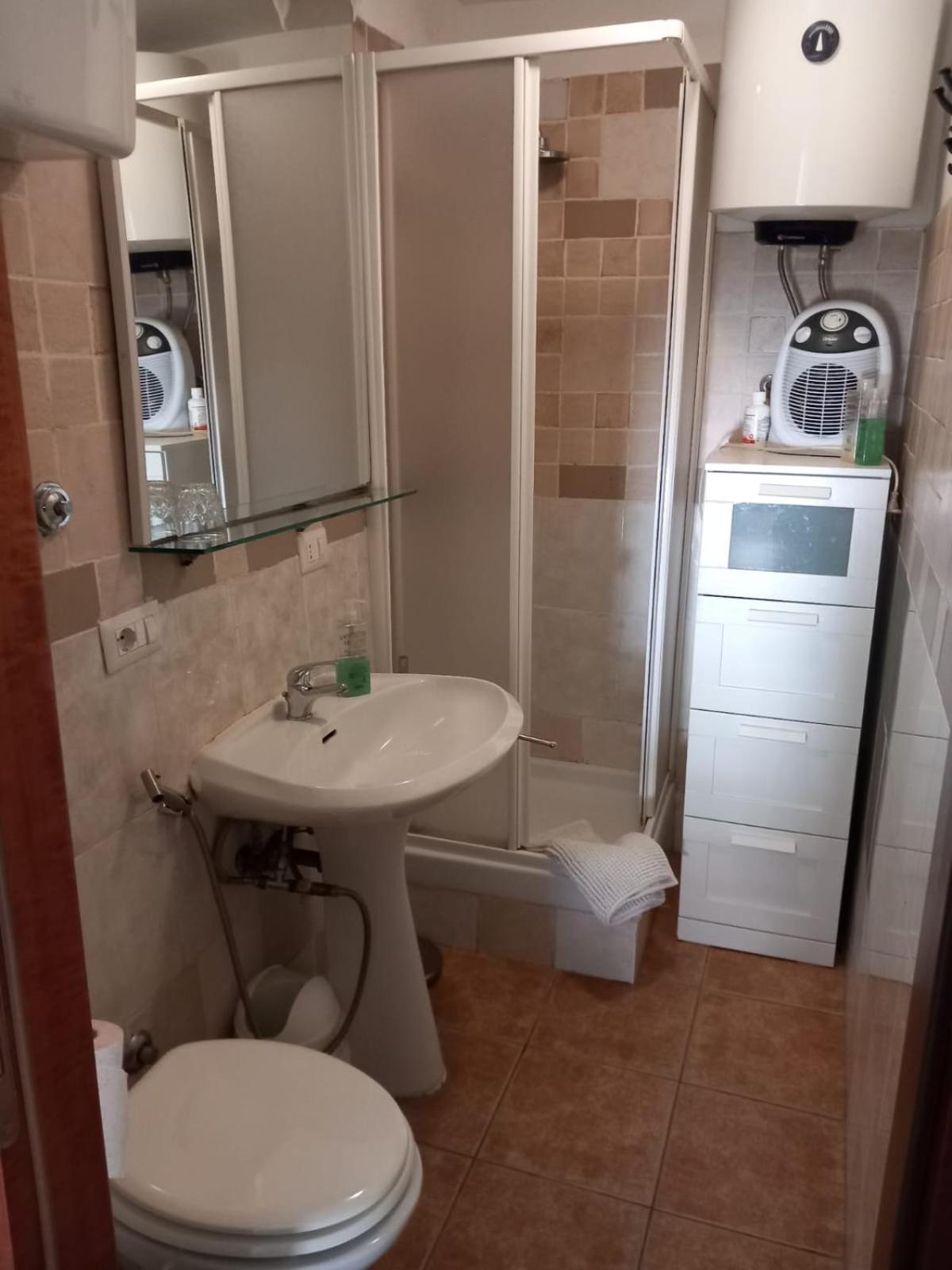 Il Brindisi di C & C Castelli Romani